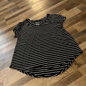 Women’s XS black and white striped shirt, Arizona Jean co. Great condition